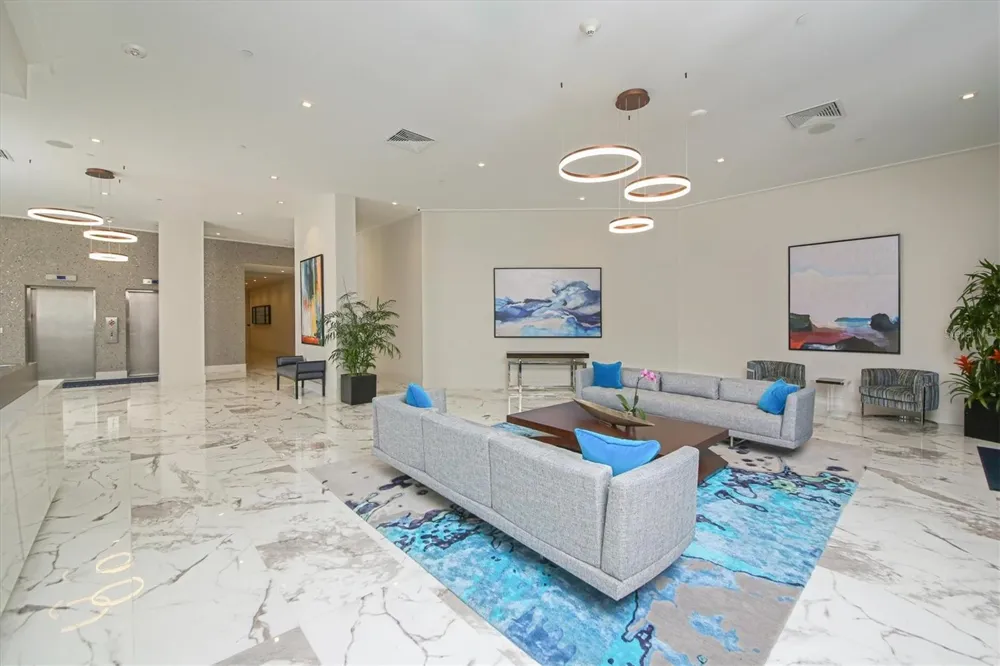 1211 GULF OF MEXICO DRIVE #1005 Longboat Key, FL 34228