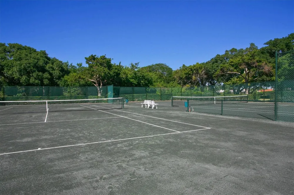 1211 GULF OF MEXICO DRIVE #1005 Longboat Key, FL 34228
