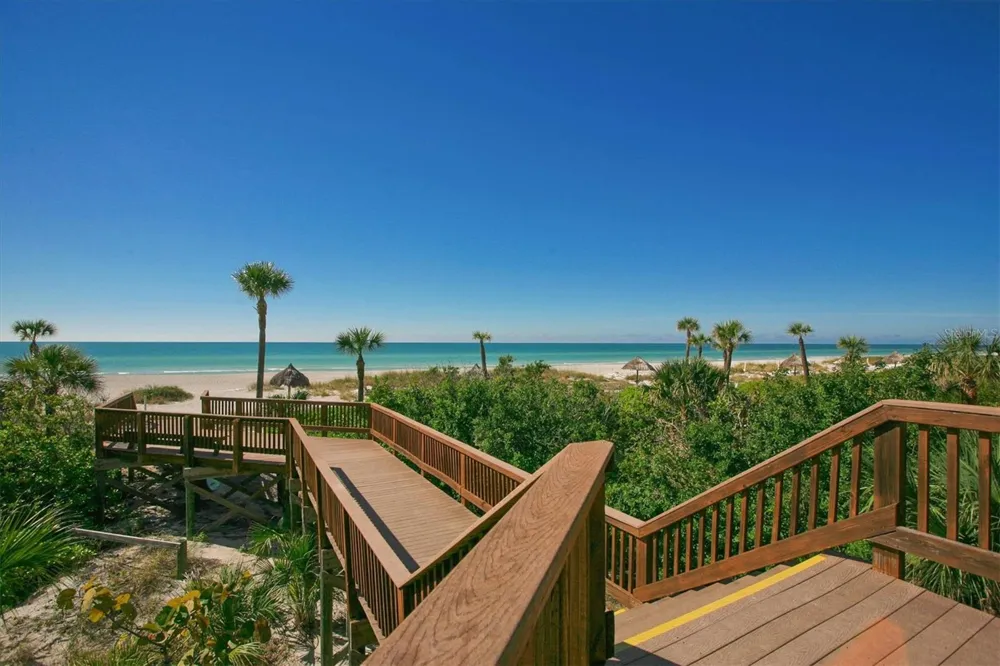 1211 GULF OF MEXICO DRIVE #1005 Longboat Key, FL 34228