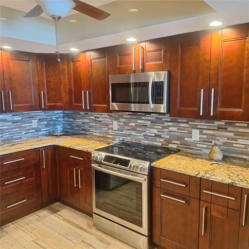 132 1ST STREET E #101 Tierra Verde, FL 33715