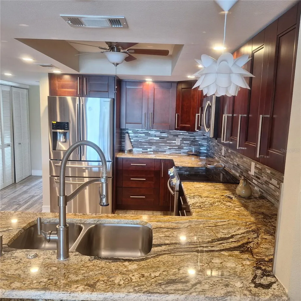 132 1ST STREET E #101 Tierra Verde, FL 33715