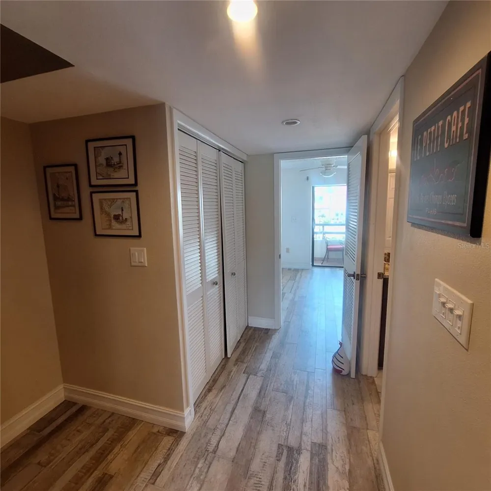 132 1ST STREET E #101 Tierra Verde, FL 33715