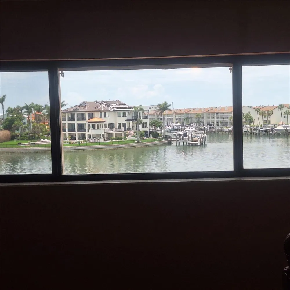 132 1ST STREET E #101 Tierra Verde, FL 33715