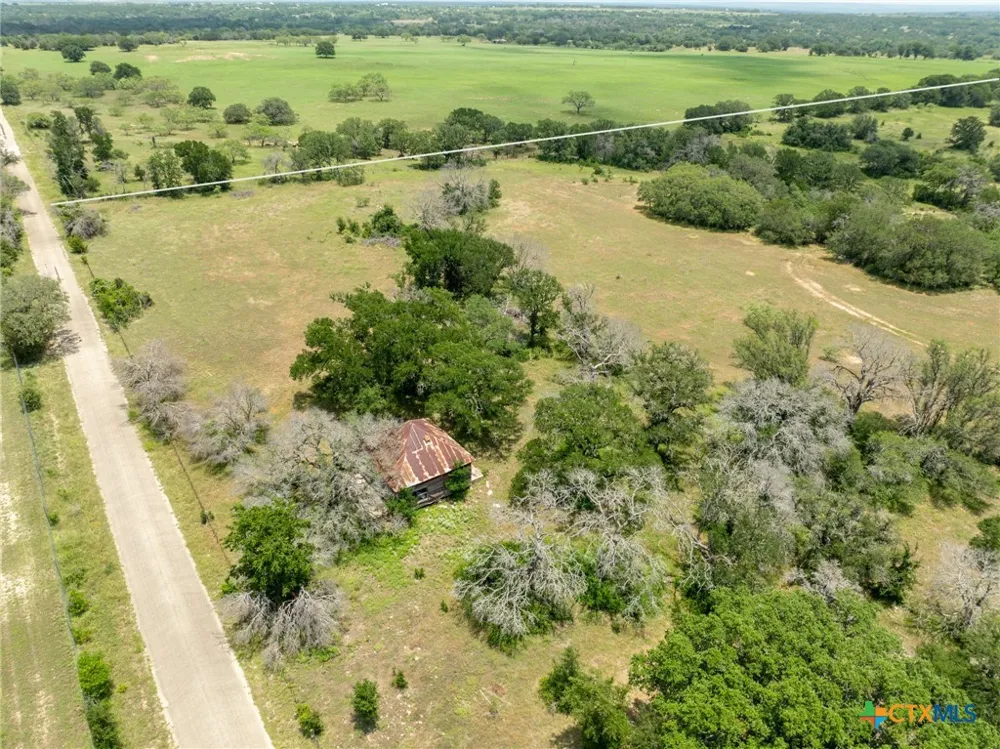 5315 Fm 932 Jonesboro, TX 76538
