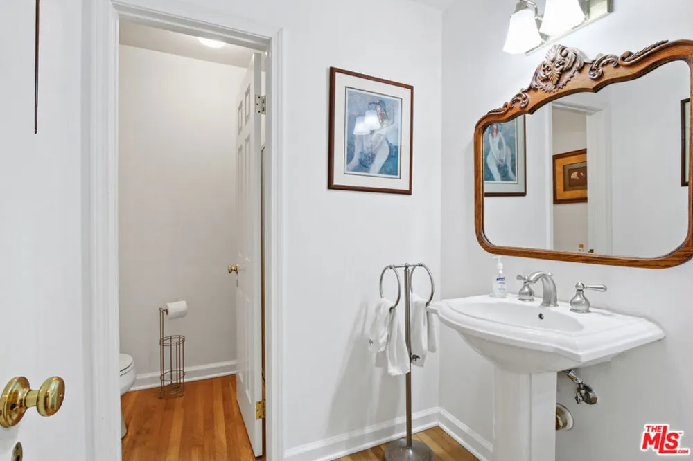 17175 Avenida De Santa Ynez Pacific Palisades, CA 90272