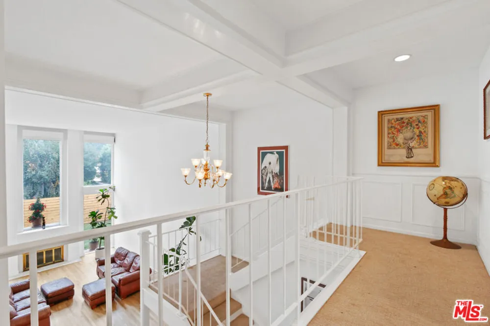 17175 Avenida De Santa Ynez Pacific Palisades, CA 90272