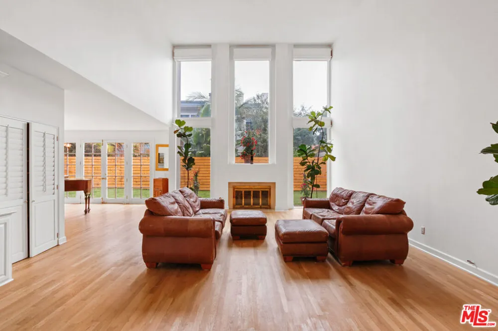 17175 Avenida De Santa Ynez Pacific Palisades, CA 90272