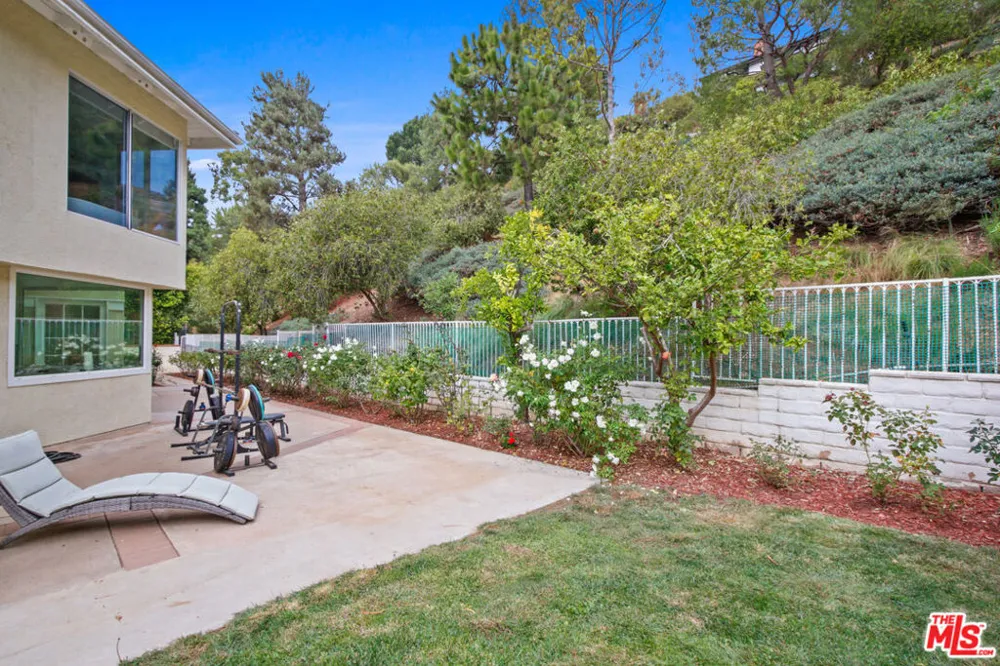 17175 Avenida De Santa Ynez Pacific Palisades, CA 90272