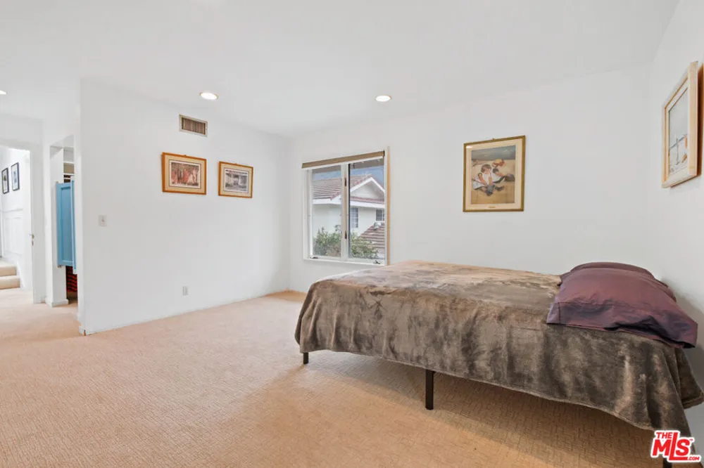 17175 Avenida De Santa Ynez Pacific Palisades, CA 90272