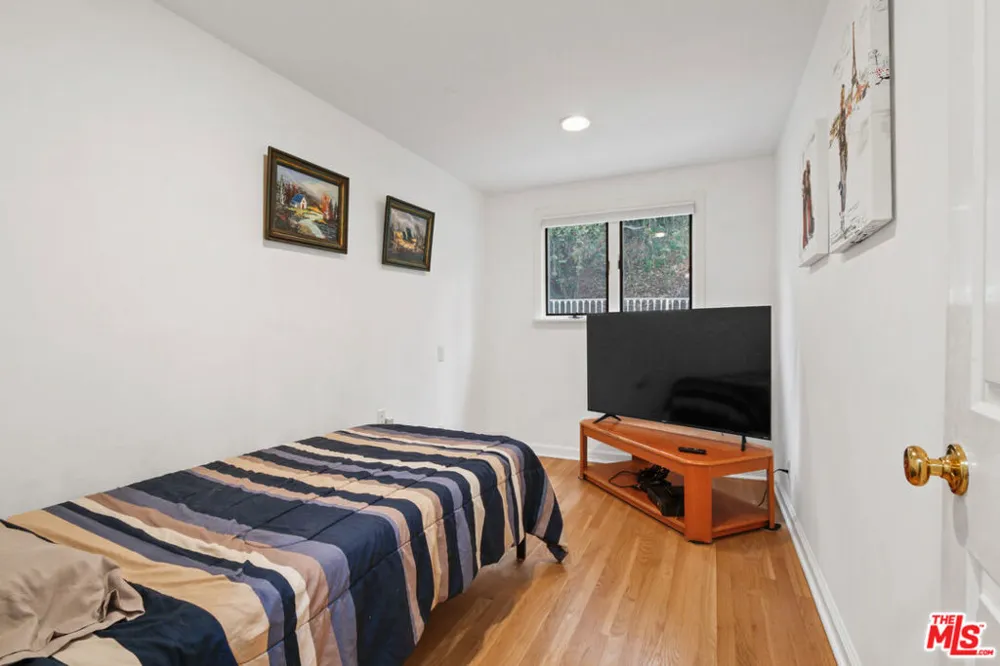 17175 Avenida De Santa Ynez Pacific Palisades, CA 90272