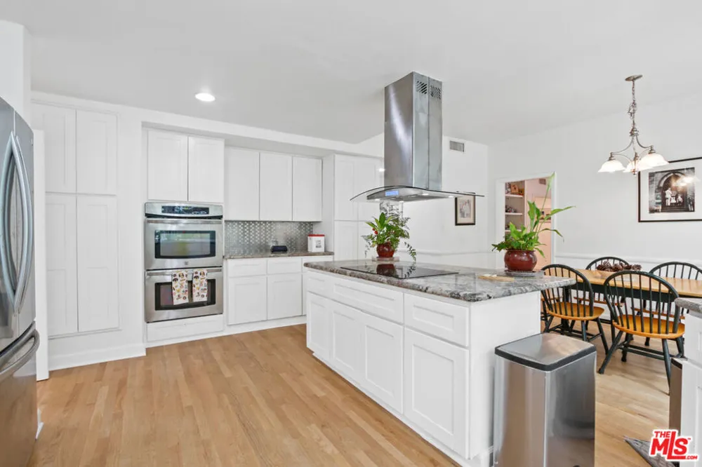 17175 Avenida De Santa Ynez Pacific Palisades, CA 90272