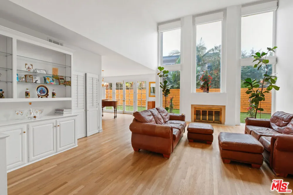 17175 Avenida De Santa Ynez Pacific Palisades, CA 90272