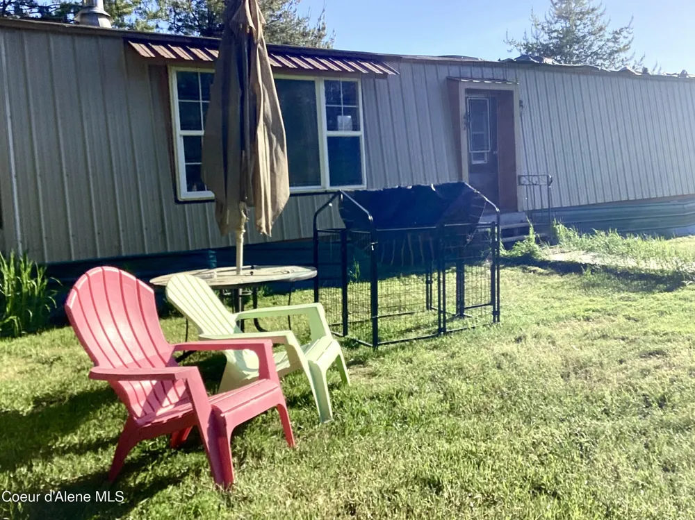 1367 Mud Gulch Rd Priest River, ID 83856