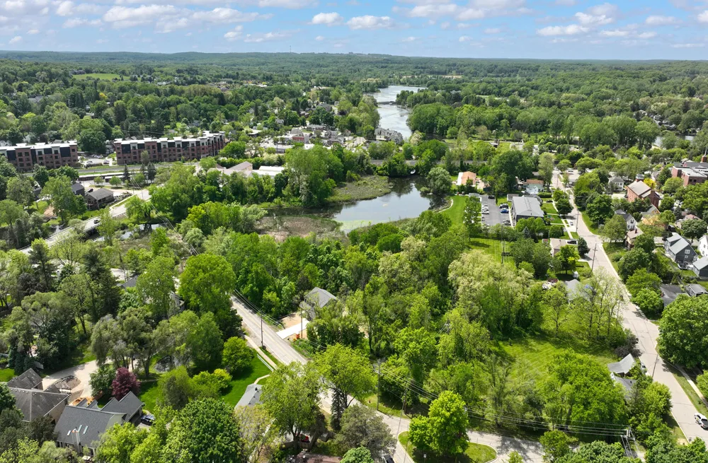 130 River Drive #ABD Milford, MI 48381