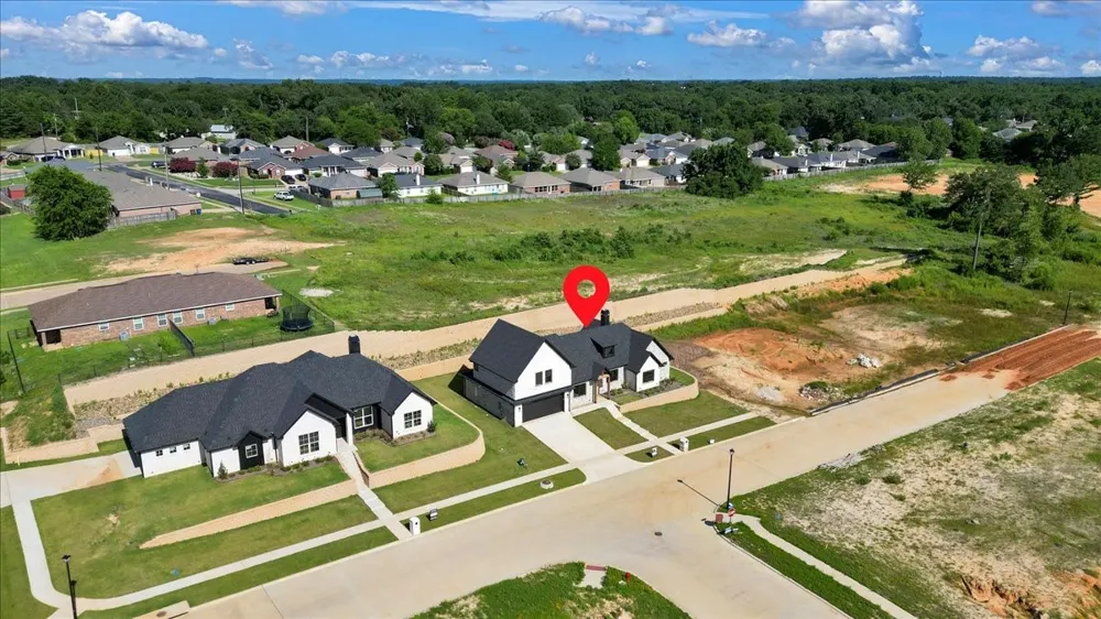 1001 Mallard Drive Lindale, TX 75771