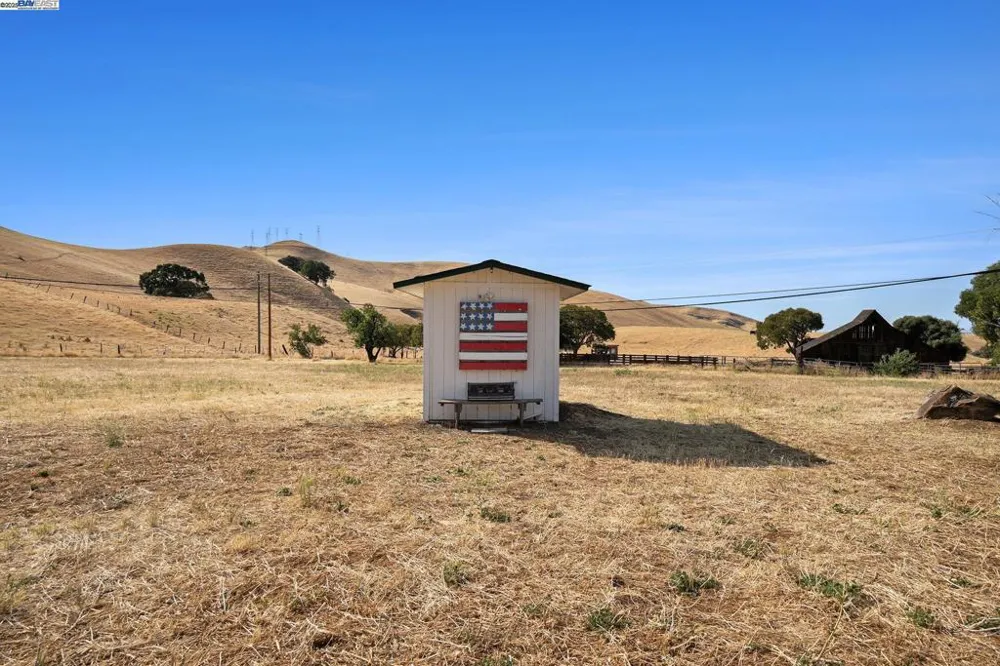 5799 Nortonville Pittsburg, CA 94565