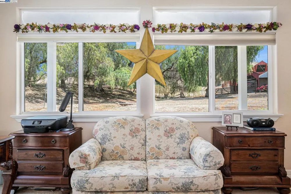5799 Nortonville Pittsburg, CA 94565