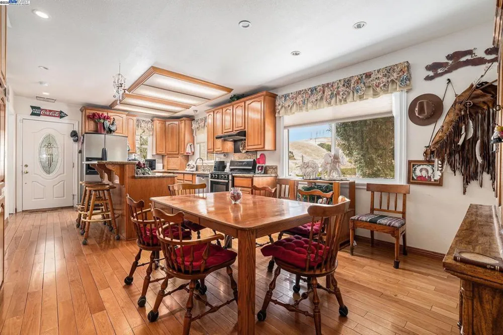 5799 Nortonville Pittsburg, CA 94565