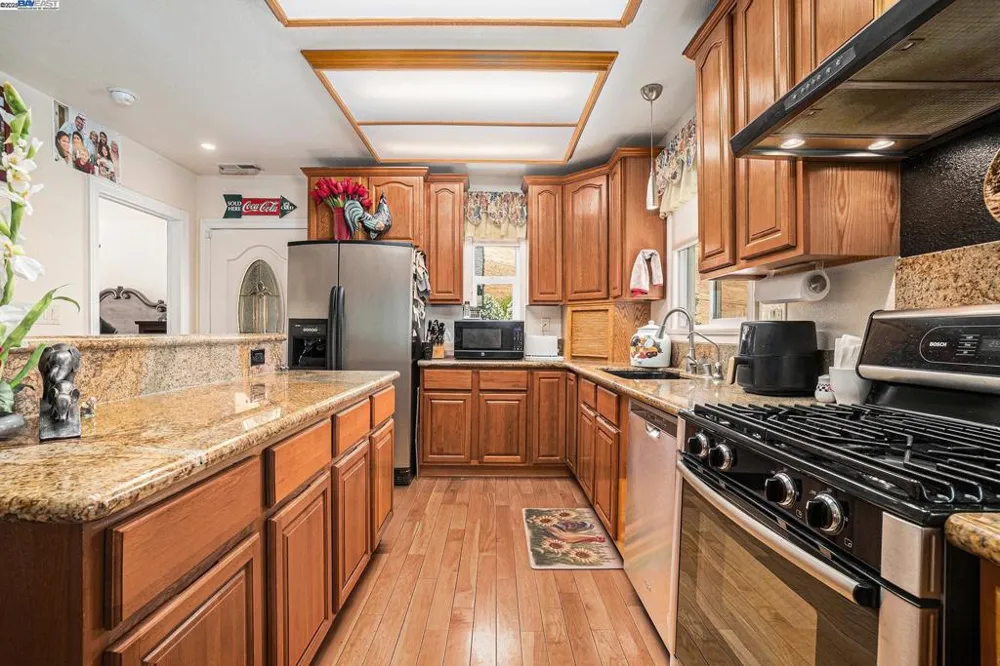 5799 Nortonville Pittsburg, CA 94565