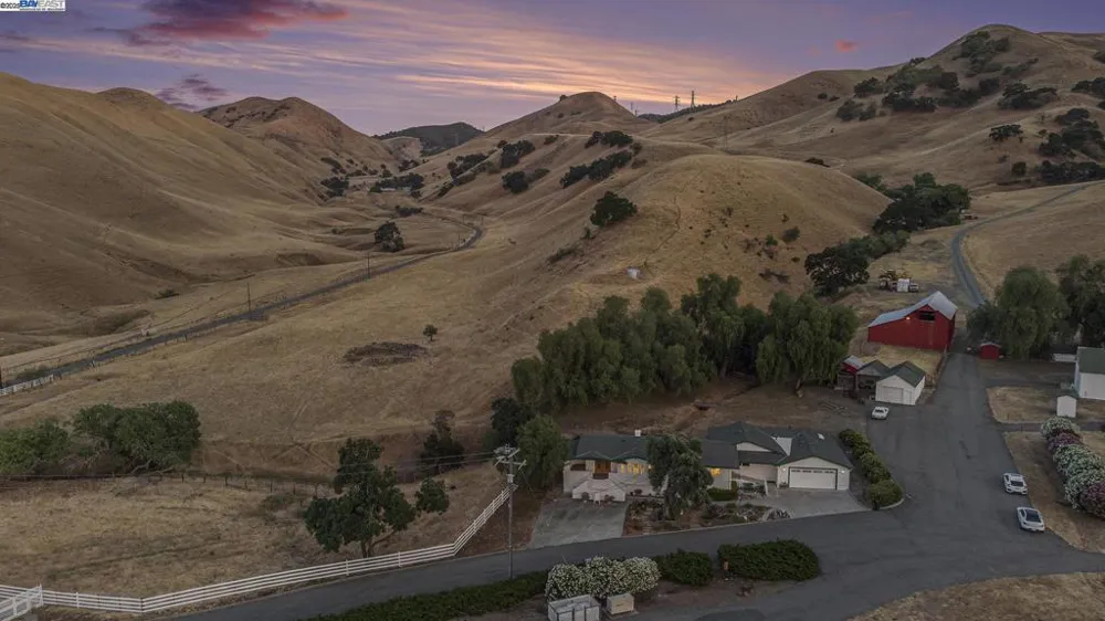 5799 Nortonville Pittsburg, CA 94565