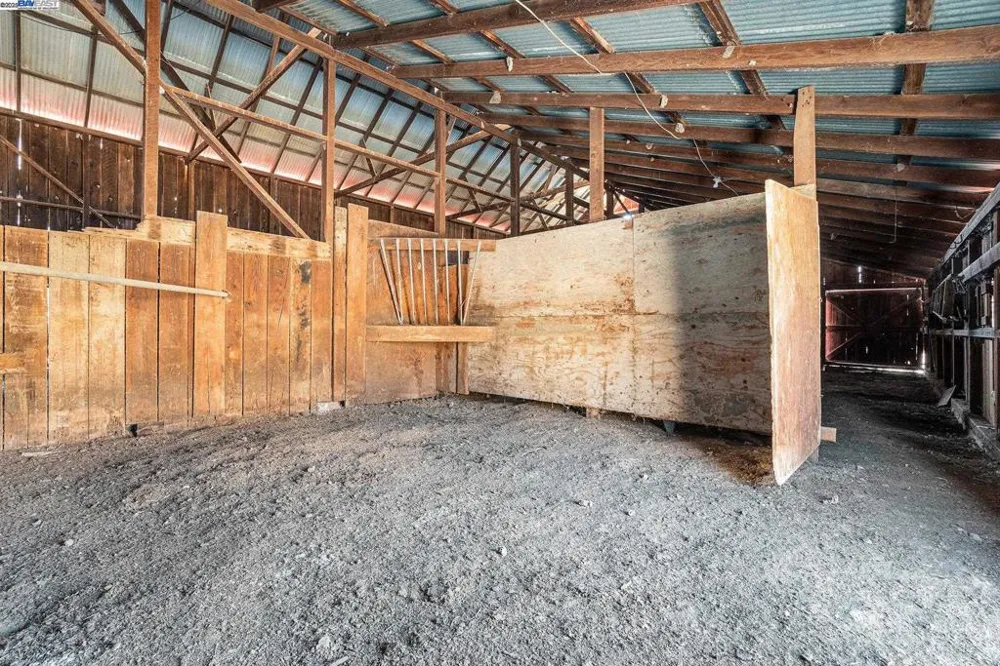 5799 Nortonville Pittsburg, CA 94565