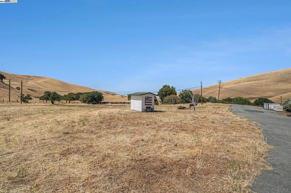 5799 Nortonville Pittsburg, CA 94565