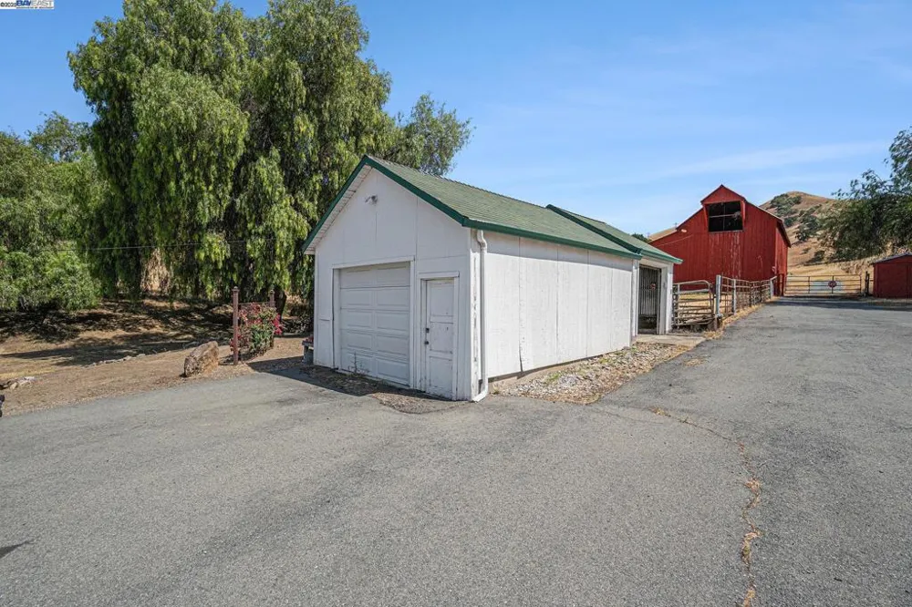 5799 Nortonville Pittsburg, CA 94565