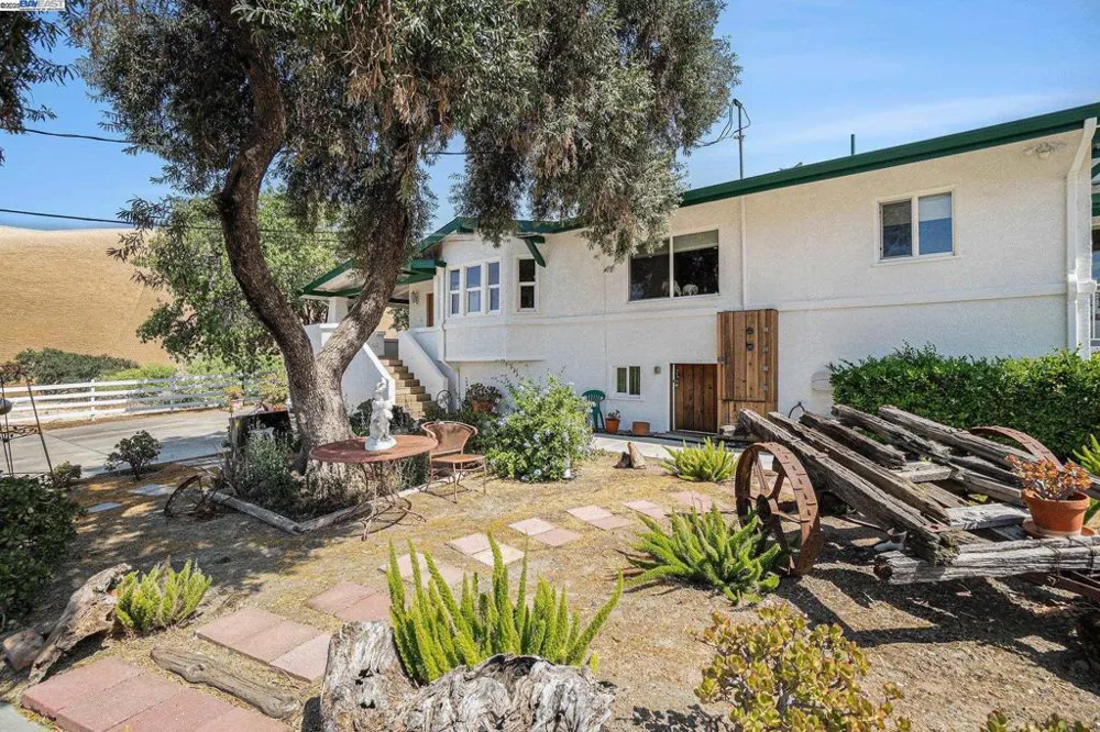 5799 Nortonville Pittsburg, CA 94565