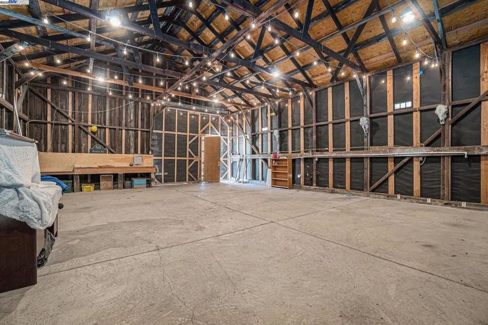 5799 Nortonville Pittsburg, CA 94565