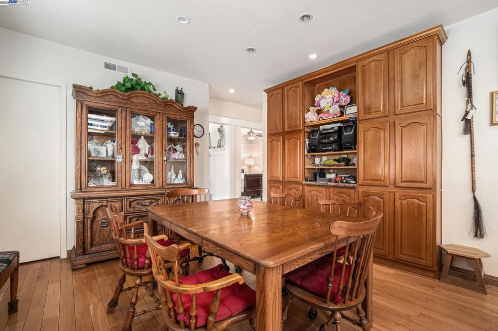 5799 Nortonville Pittsburg, CA 94565