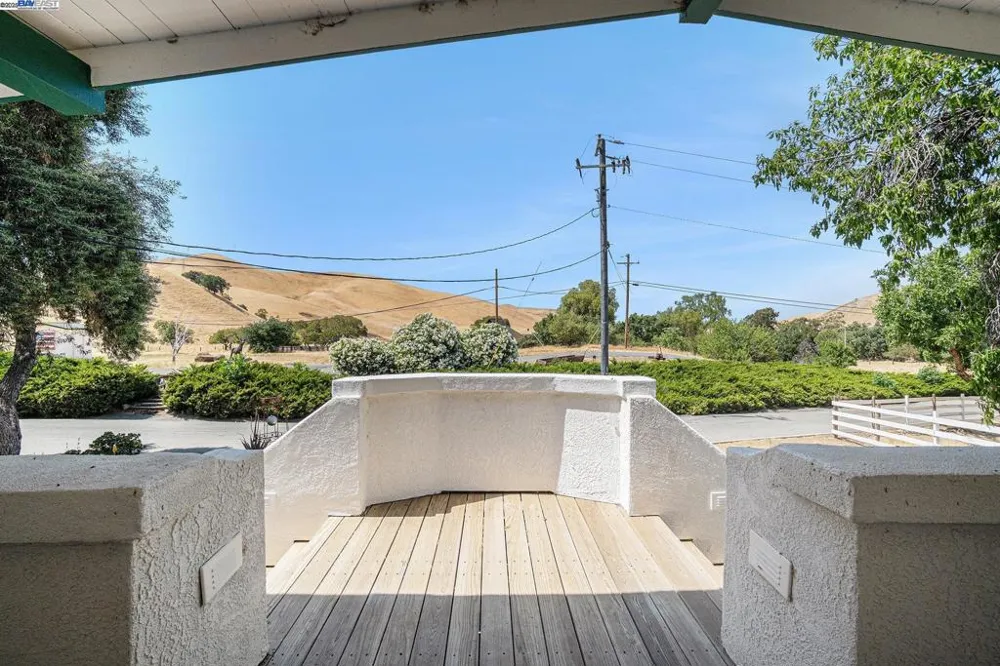 5799 Nortonville Pittsburg, CA 94565