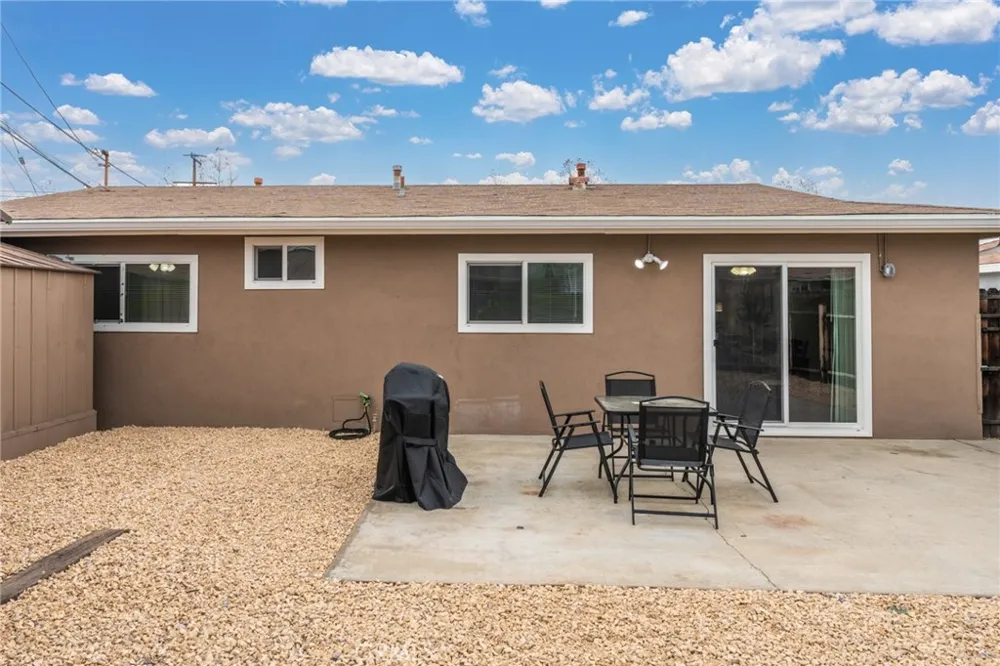 716 Orange Street Riverside, CA 92501