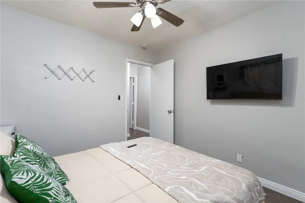 716 Orange Street Riverside, CA 92501