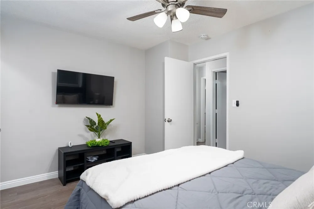 716 Orange Street Riverside, CA 92501