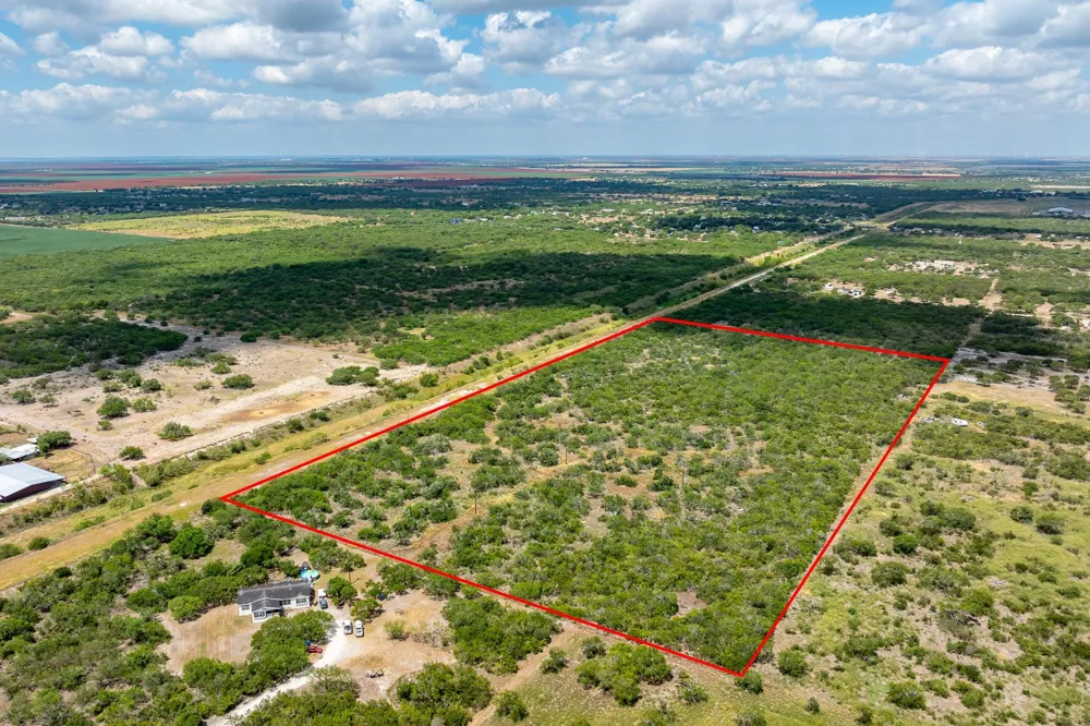 1315 Antonia Avenue Sinton, TX 78387