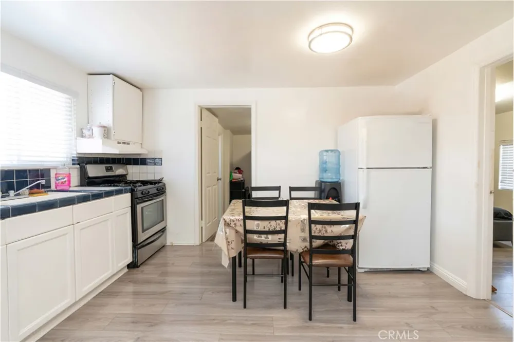 285 W 9th Street San Pedro, CA 90731