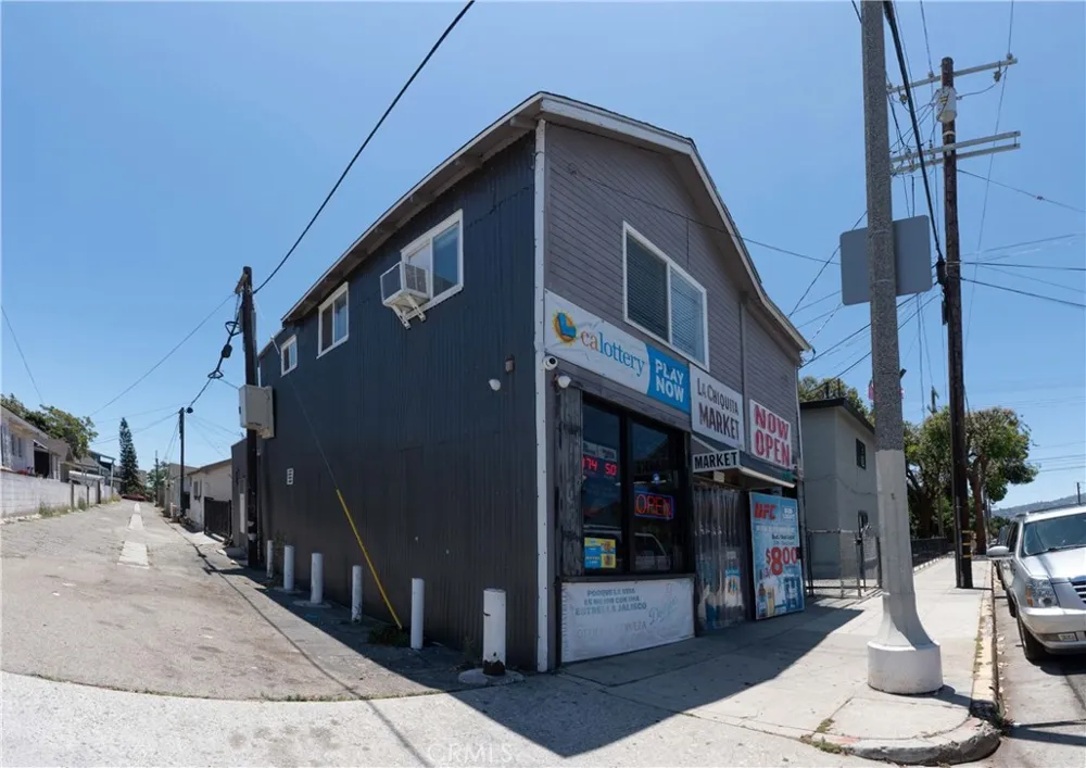 285 W 9th Street San Pedro, CA 90731