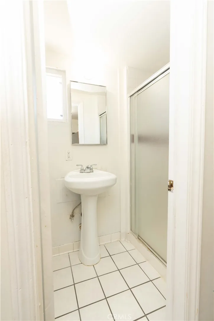 285 W 9th Street San Pedro, CA 90731