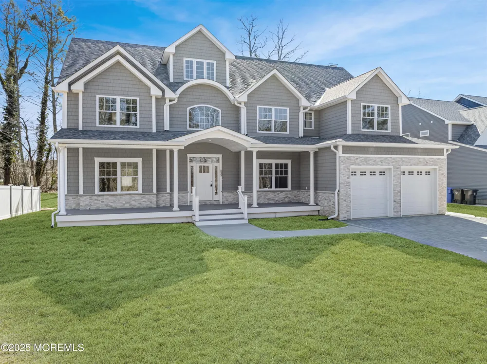 837 Naryshkin Way Toms River, NJ 08753