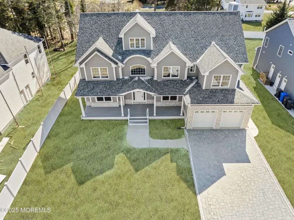 837 Naryshkin Way Toms River, NJ 08753