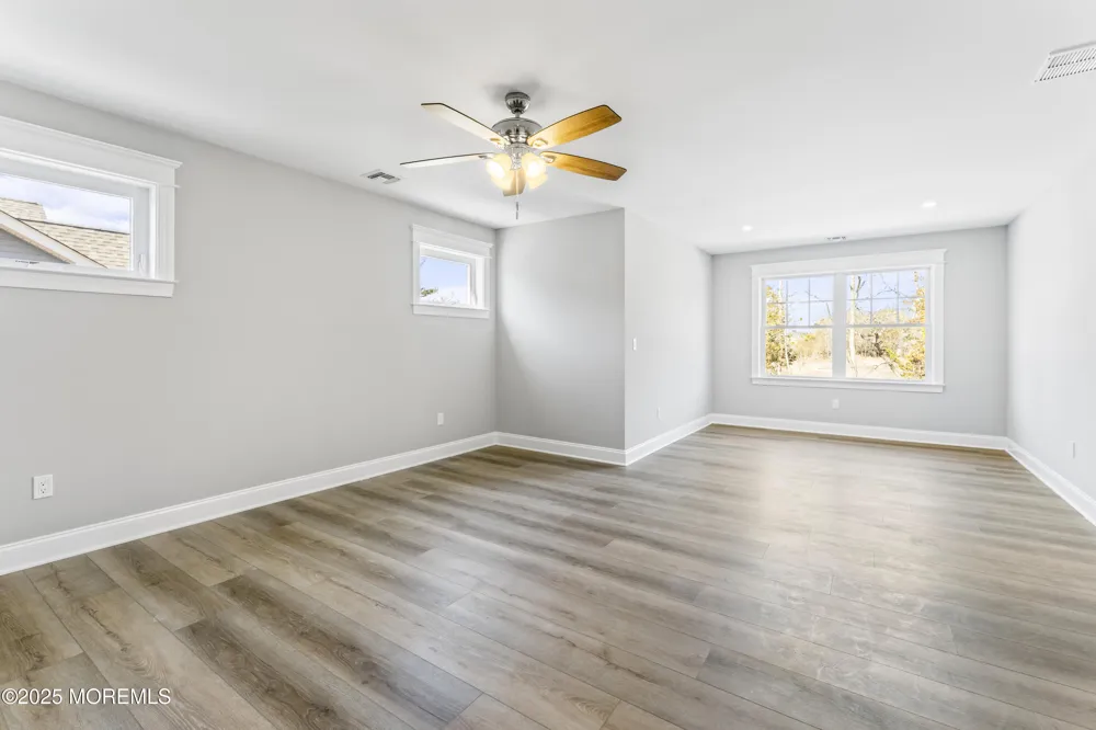 837 Naryshkin Way Toms River, NJ 08753