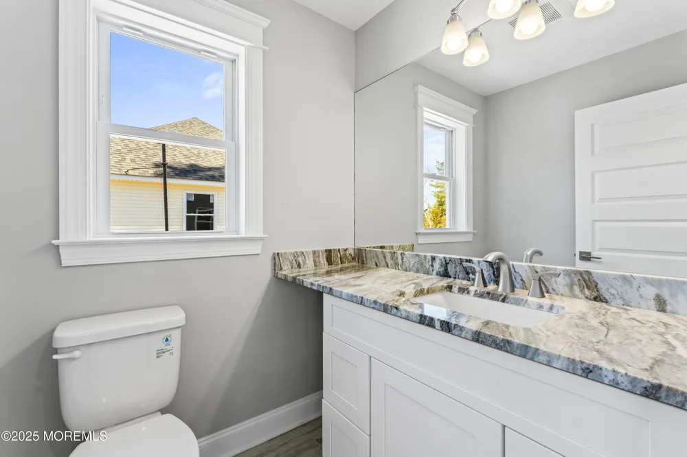 837 Naryshkin Way Toms River, NJ 08753
