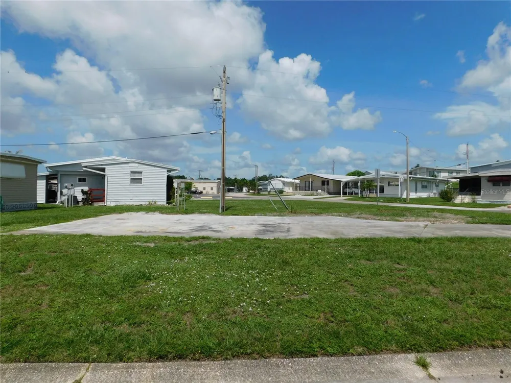 1205 43RD AVENUE DRIVE E Ellenton, FL 34222