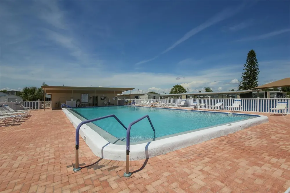 1205 43RD AVENUE DRIVE E Ellenton, FL 34222