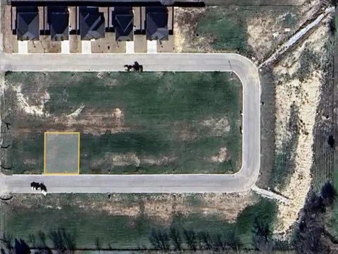 403 Cirrus Circle