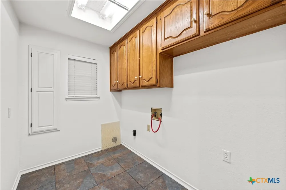 8216 Teakwood Drive Woodway, TX 76712