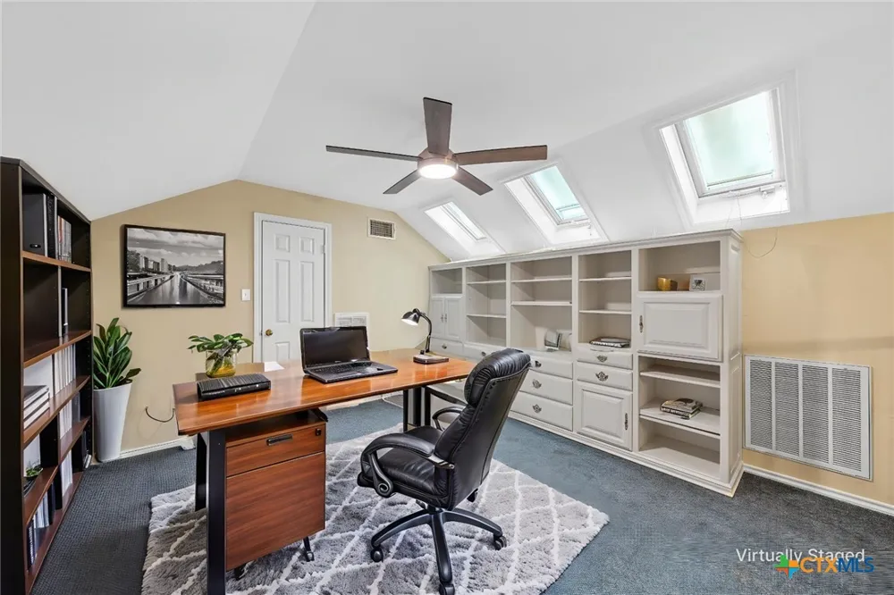 8216 Teakwood Drive Woodway, TX 76712
