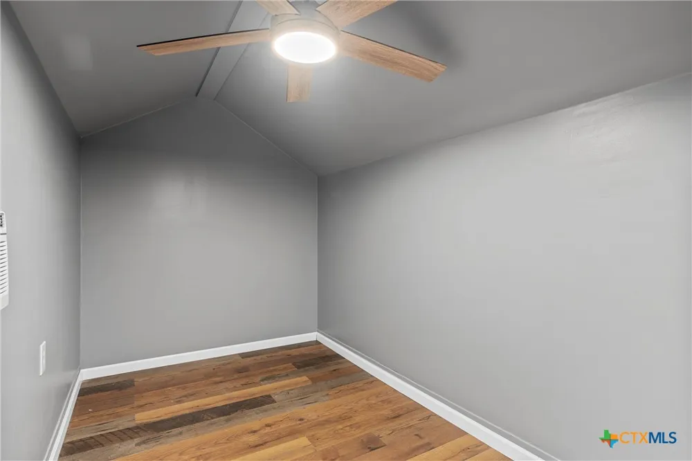 8216 Teakwood Drive Woodway, TX 76712
