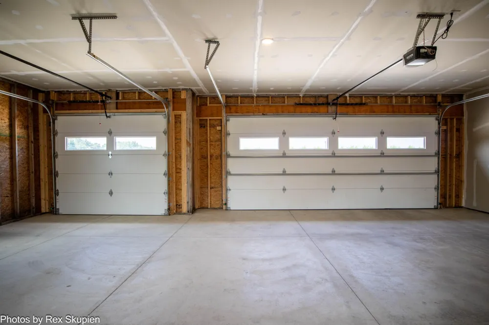 17090 Kenowa Avenue Kent City, MI 49330