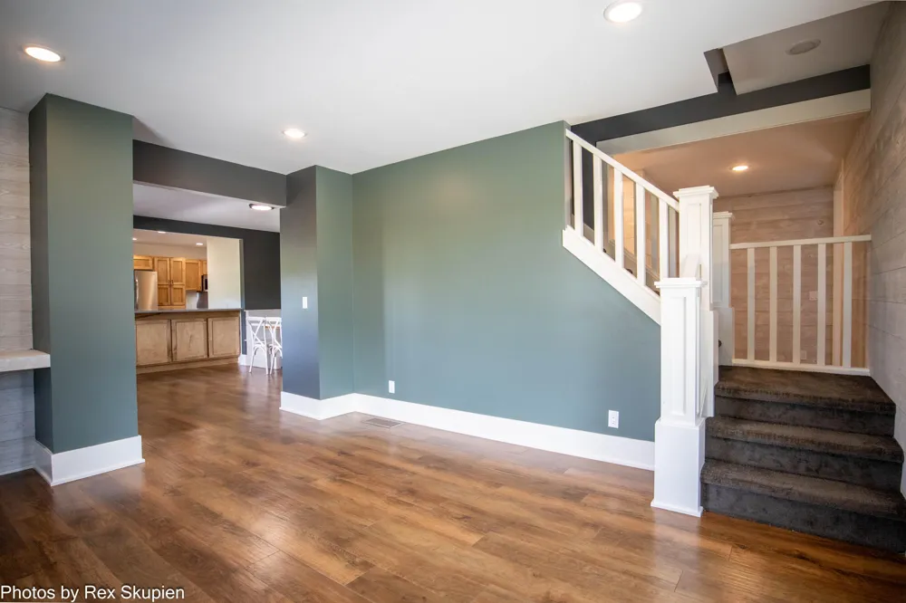 17090 Kenowa Avenue Kent City, MI 49330